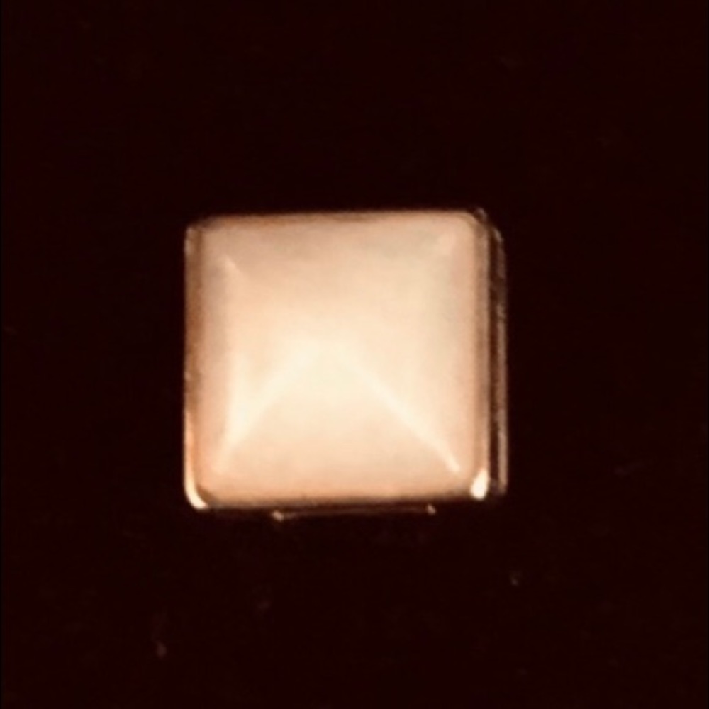 KEEP COLLECTIVE CHARM